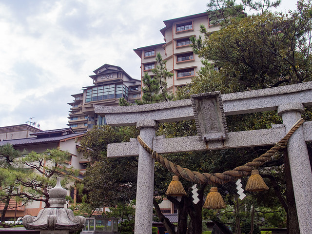 湯元神社