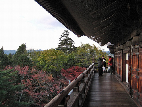 山門の回廊