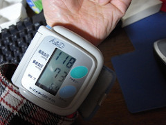 手首血圧計